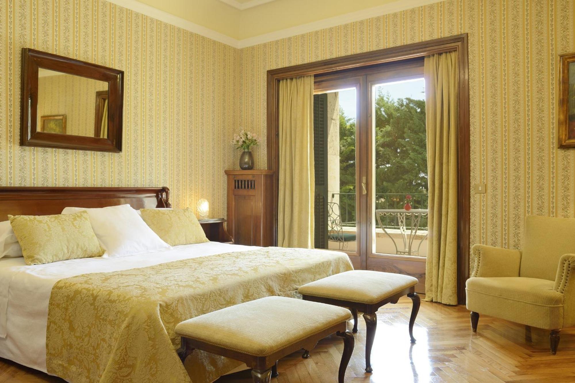 Classic Double Room Terrace Extra Bed Spa Access